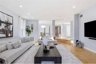 14271 Dickens Street #201, Sherman Oaks, CA 91423 - Photo 1