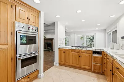 23216 Park Esperanza, Calabasas, CA 91302 - Photo 11