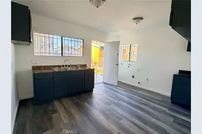 1223 W 69th, Los Angeles, CA 90044 - Photo 5