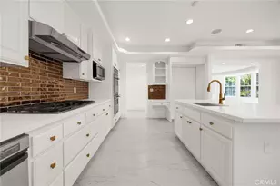 11528 Jenny Ln, Granada Hills, CA 91344 - Photo 19