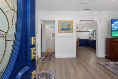 3300 W Chandler Boulevard, Burbank, CA 91505 - Photo 7