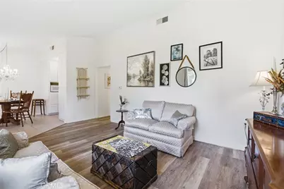 19158 Avenue Of The Oaks #C, Newhall, CA 91321 - Photo 7