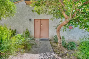 21019 Gresham St, Canoga Park, CA 91304 - Photo 19
