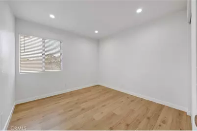 25027 Peachland Avenue #260, Newhall, CA 91321 - Photo 11