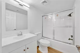 25027 Peachland Ave, Newhall, CA 91321 - Photo 13