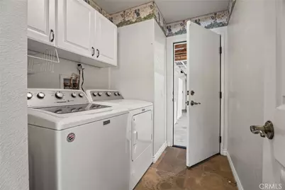 30024 Medford, Castaic, CA 91384 - Photo 15