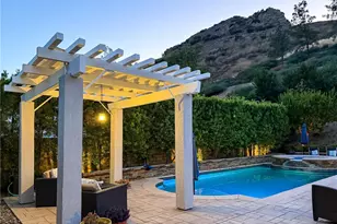 7015 Castle Peak Dr, West Hills, CA 91307 - Photo 51