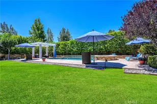 7015 Castle Peak Dr, West Hills, CA 91307 - Photo 41
