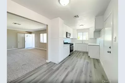 44736 Andale, Lancaster, CA 93535 - Photo 5