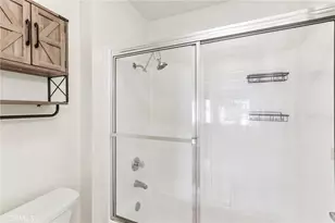 5535 Canoga, Woodland Hills, CA 91367 - Photo 5
