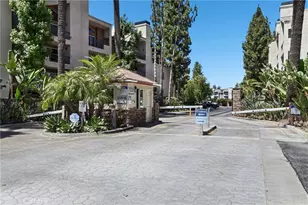 5535 Canoga, Woodland Hills, CA 91367 - Photo 9