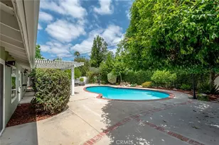 23313 Cohasset St, West Hills, CA 91304 - Photo 31