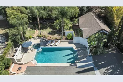 4540 Del Moreno Drive, Woodland Hills, CA 91364 - Photo 33
