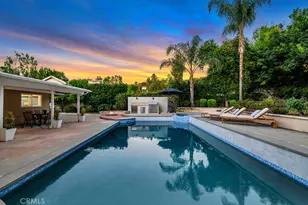 4540 Del Moreno Dr, Woodland Hills, CA 91364 - Photo 3
