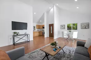 4540 Del Moreno Dr, Woodland Hills, CA 91364 - Photo 21