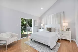 4540 Del Moreno Dr, Woodland Hills, CA 91364 - Photo 23