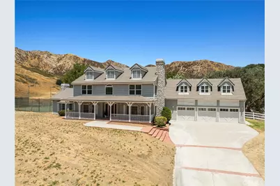 25707 Pacy Street, Newhall, CA 91321 - Photo 3