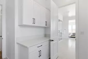 30018 N Avenida Sierra Madre, Valencia, CA 91354 - Photo 39
