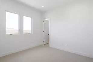 30018 N Avenida Sierra Madre, Valencia, CA 91354 - Photo 35