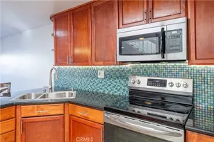 10055 Larwin, Chatsworth, CA 91311 - Photo 31