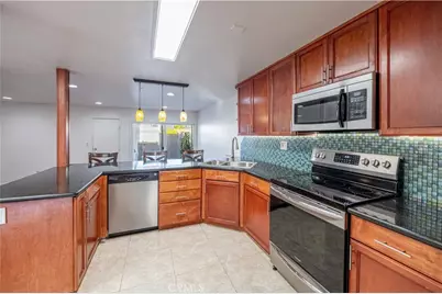 10055 Larwin #3, Chatsworth, CA 91311 - Photo 25