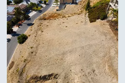 22343 San Joaquin Drive, Canyon Lake, CA 92587 - Photo 9