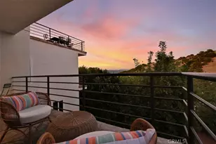 15059 Rayneta Dr, Sherman Oaks, CA 91403 - Photo 47