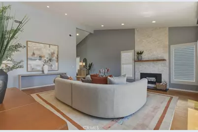 15059 Rayneta Drive, Sherman Oaks, CA 91403 - Photo 15