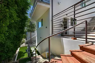 15059 Rayneta Dr, Sherman Oaks, CA 91403 - Photo 59