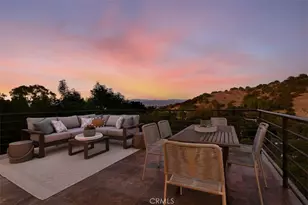 15059 Rayneta Dr, Sherman Oaks, CA 91403 - Photo 1