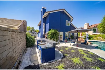 22237 Birmingham Place, Saugus, CA 91350 - Photo 37