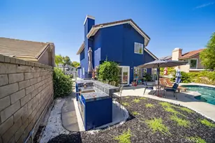 22237 Birmingham Pl, Saugus, CA 91350 - Photo 37