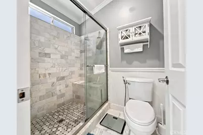 22237 Birmingham Place, Saugus, CA 91350 - Photo 19