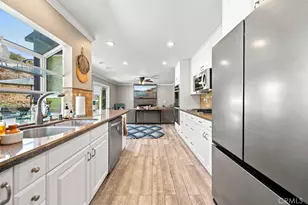 22237 Birmingham Pl, Saugus, CA 91350 - Photo 9
