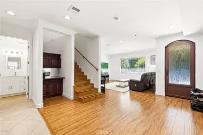 11145 Sunshine Terrace #102, Studio City, CA 91604 - Photo 5
