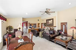 20431 Payeras St, Chatsworth, CA 91311 - Photo 29