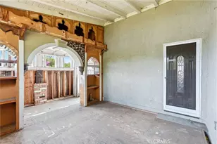20431 Payeras St, Chatsworth, CA 91311 - Photo 17