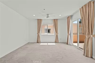 4732 Radford Avenue #8, Valley Village, CA 91607 - Photo 7