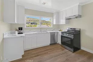 43714 Log Cabin Trail, Lake Hughes, CA 93532 - Photo 7