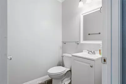 2543 Lawrence Avenue, Lancaster, CA 93536 - Photo 15