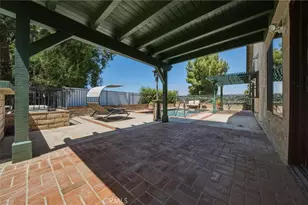 28707 Greenwood, Castaic, CA 91384 - Photo 35