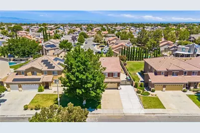 1817 Sunshine, Palmdale, CA 93551 - Photo 27