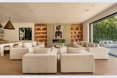 10433 Valley Spring Lane, Toluca Lake, CA 91602 - Photo 17