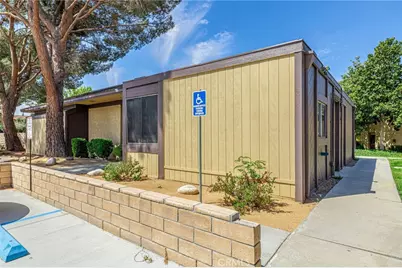 1543 W Avenue L #1, Lancaster, CA 93534 - Photo 43