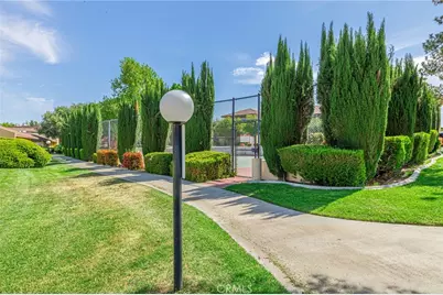 1543 W Avenue L #1, Lancaster, CA 93534 - Photo 39