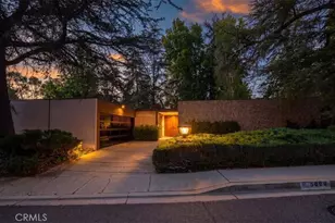 5000 Queen Victoria Rd, Woodland Hills, CA 91364 - Photo 3