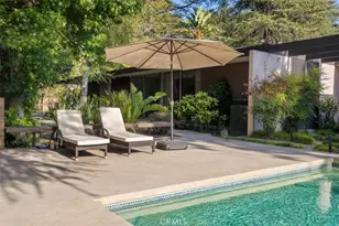 5000 Queen Victoria Rd, Woodland Hills, CA 91364 - Photo 55