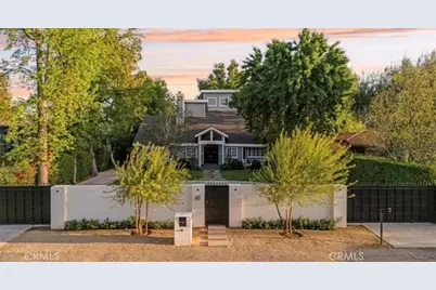 23134 Collins Street, Woodland Hills, CA 91367 - Photo 3