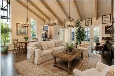 23134 Collins Street, Woodland Hills, CA 91367 - Photo 25