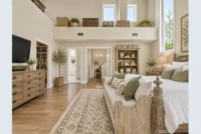 23134 Collins Street, Woodland Hills, CA 91367 - Photo 19